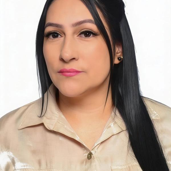 Erika Alzate