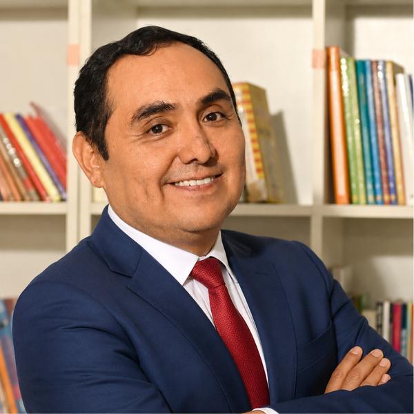 LUIS CHRISTIAN IBARRA VALDIVIA